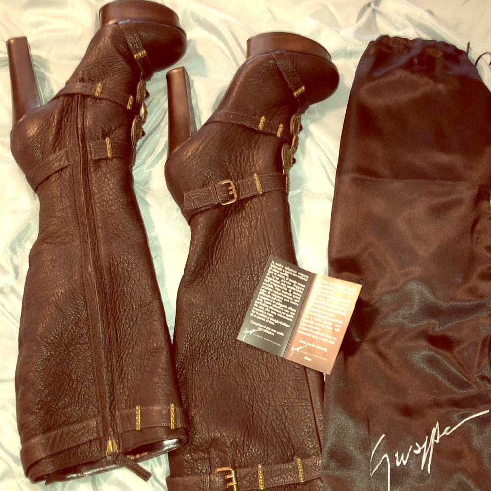 Giuseppe Zanotti dark brown tall boot